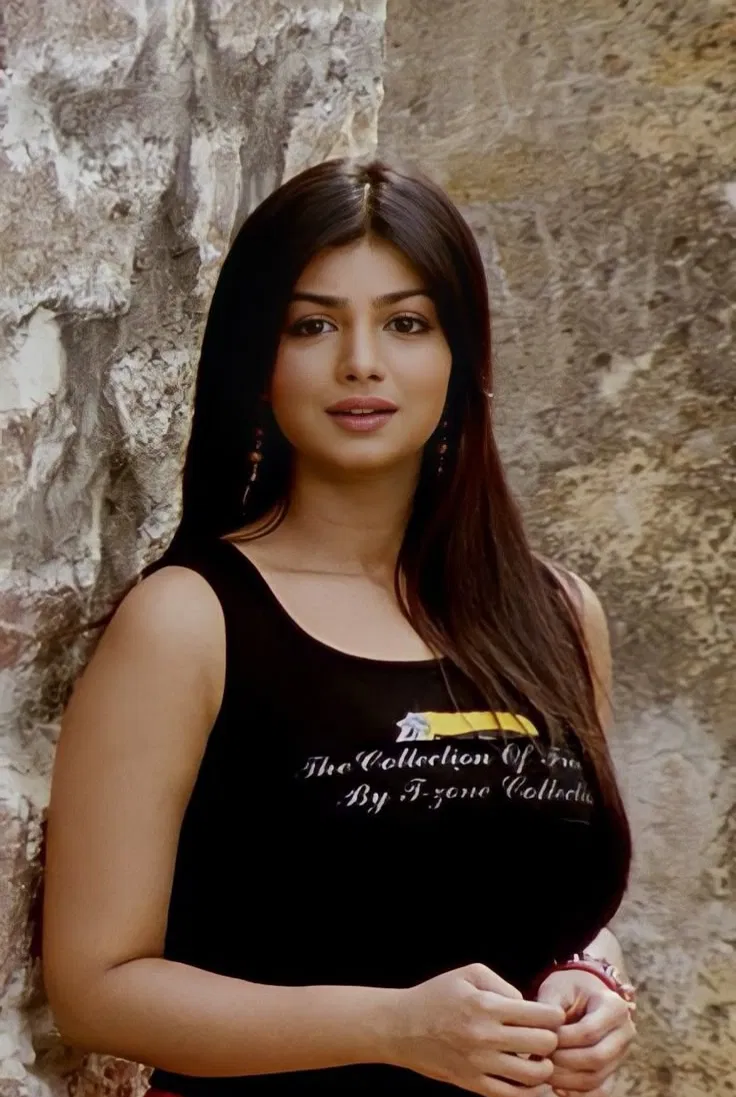 Avatar of Ayesha Takia | The undercover spy who wants to expose you 