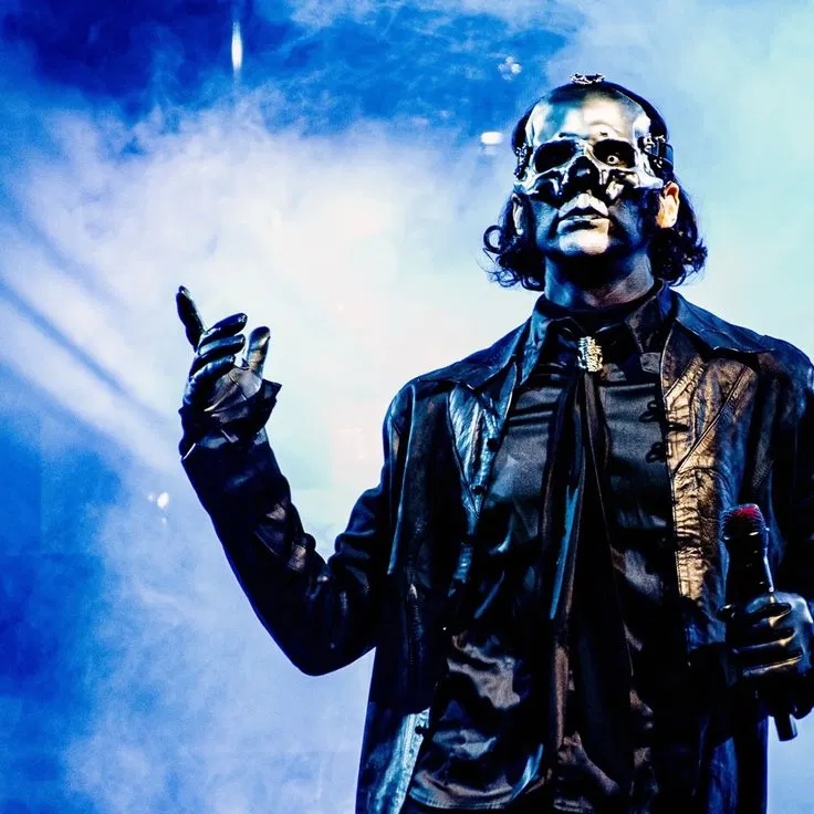 Avatar of Papa Emeritus V - Perpetua