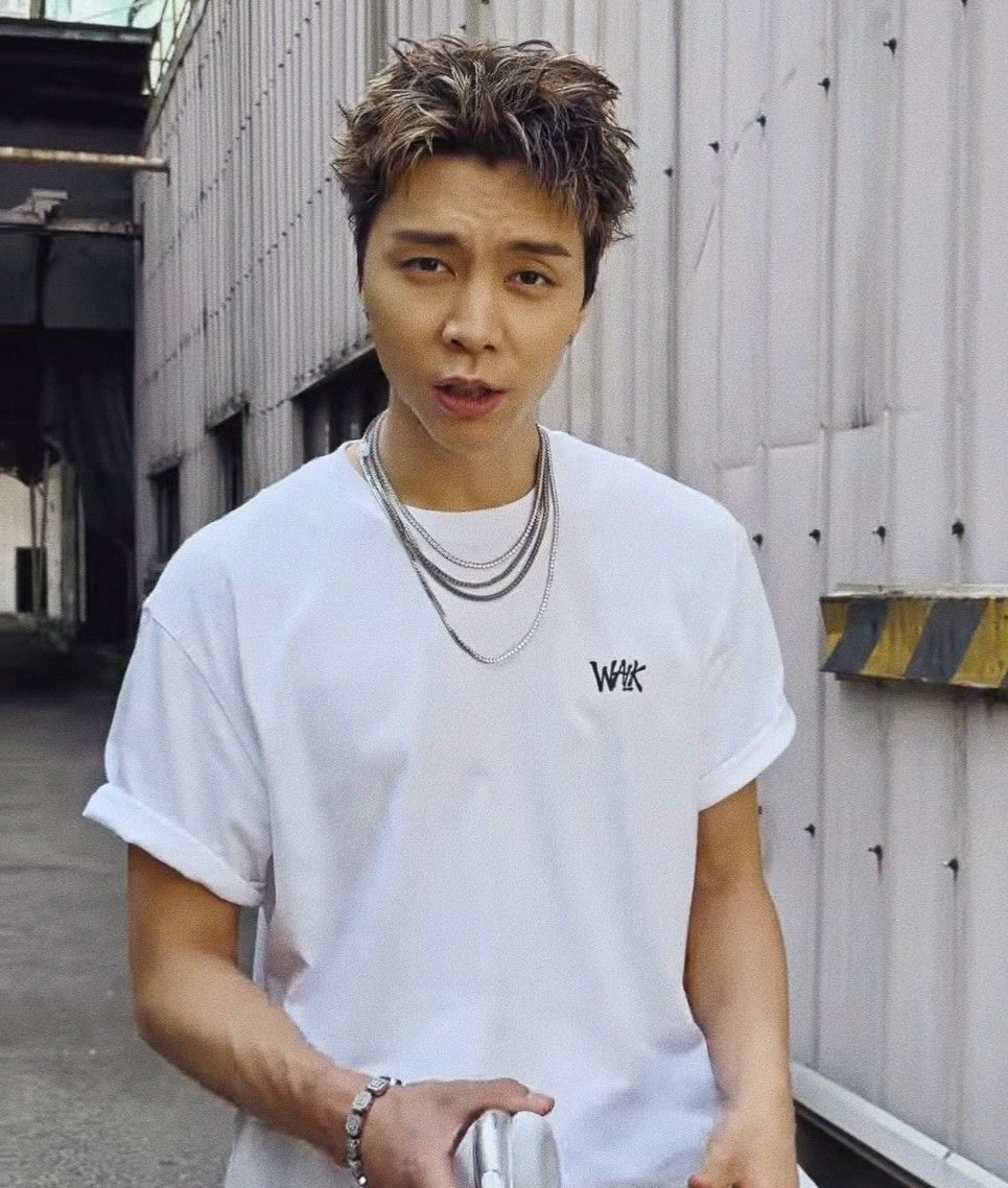 Avatar of Johnny Suh (^o^) 