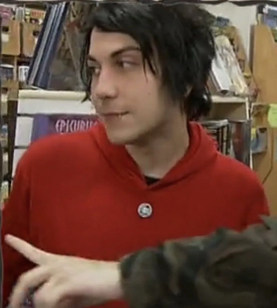 Avatar of ꒱ Frank Iero ⊹.*