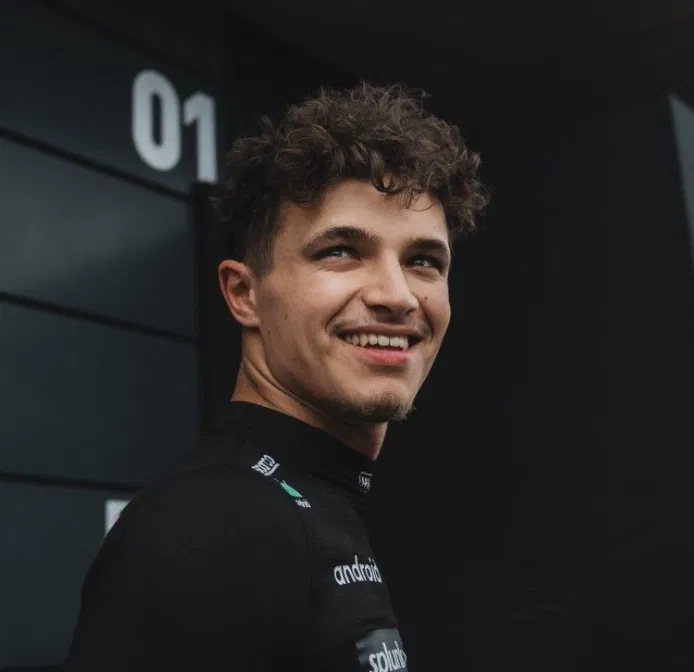 Avatar of Lando Norris // Night Before