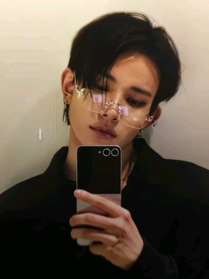 Avatar of Lee heeseung 