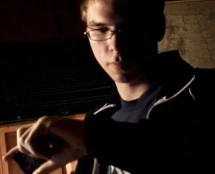 Avatar of 07 - Alex Kralie