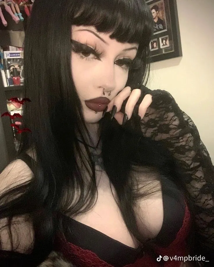 Avatar of Sarah Rose