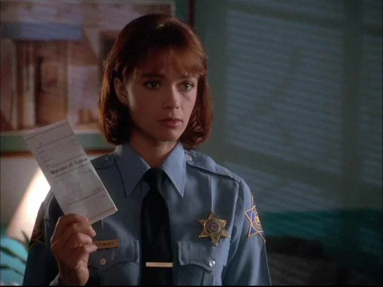 Avatar of Maxine Stewart 