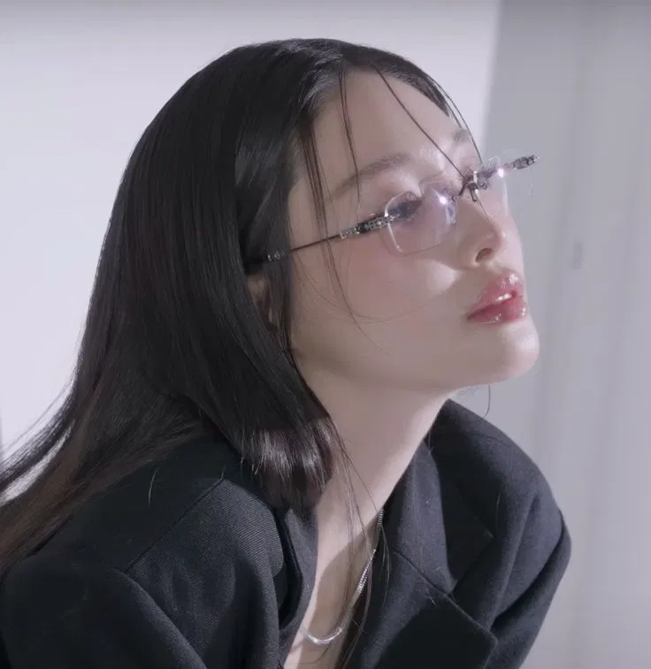 Avatar of Chungha | demon