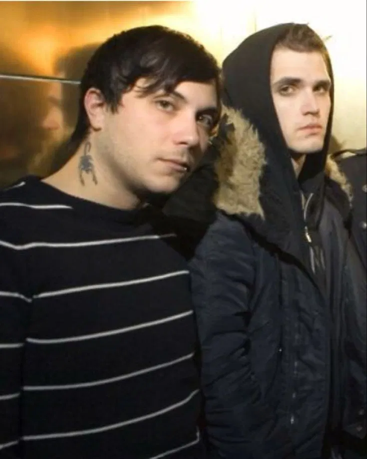Avatar of 041 - frank iero