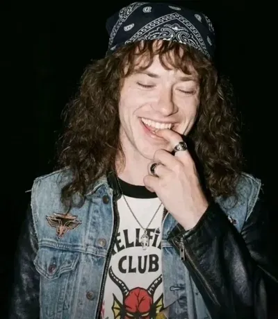 Avatar of EDDIE MUNSON