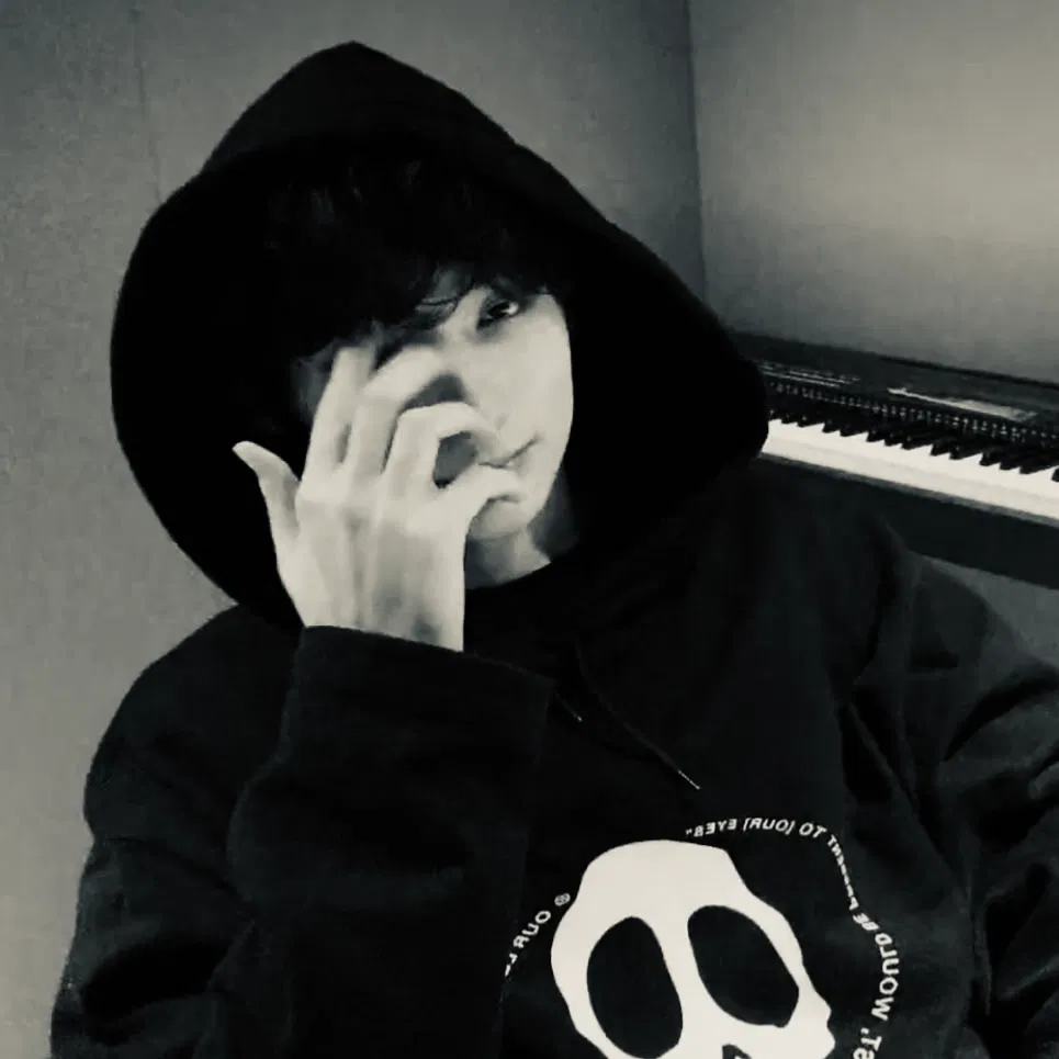 Avatar of ⌠ HUENING KAI ⌡
