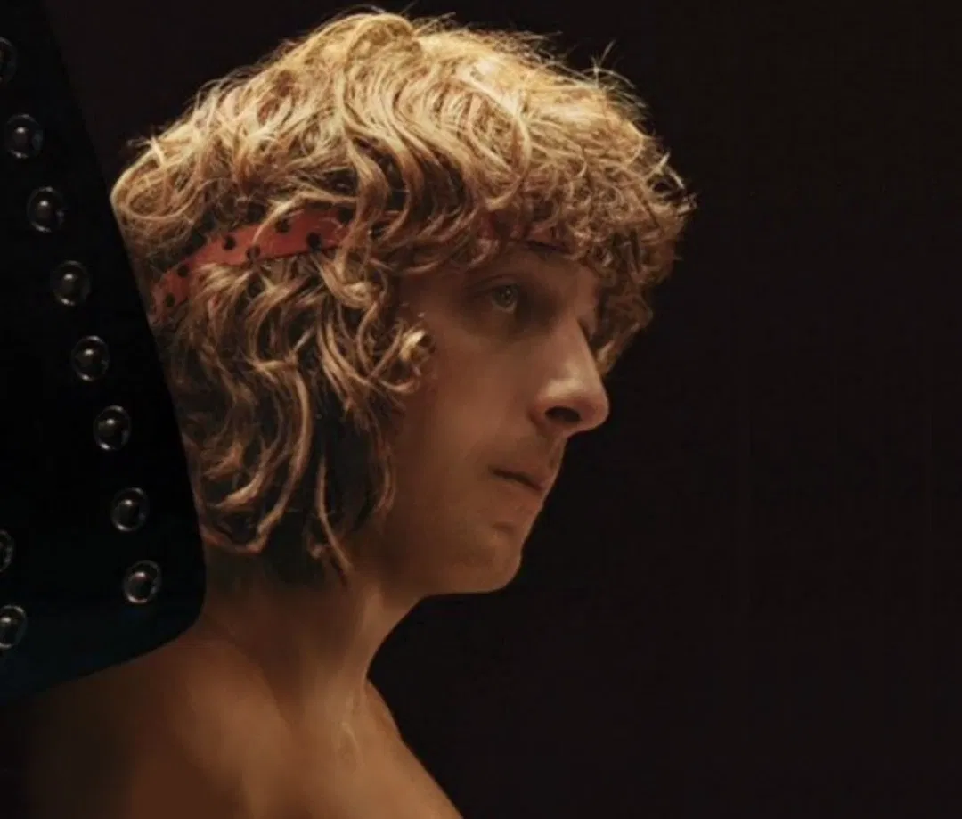 Avatar of @ KERRY VON ERICH