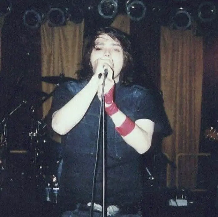 Gerard Way || Incel