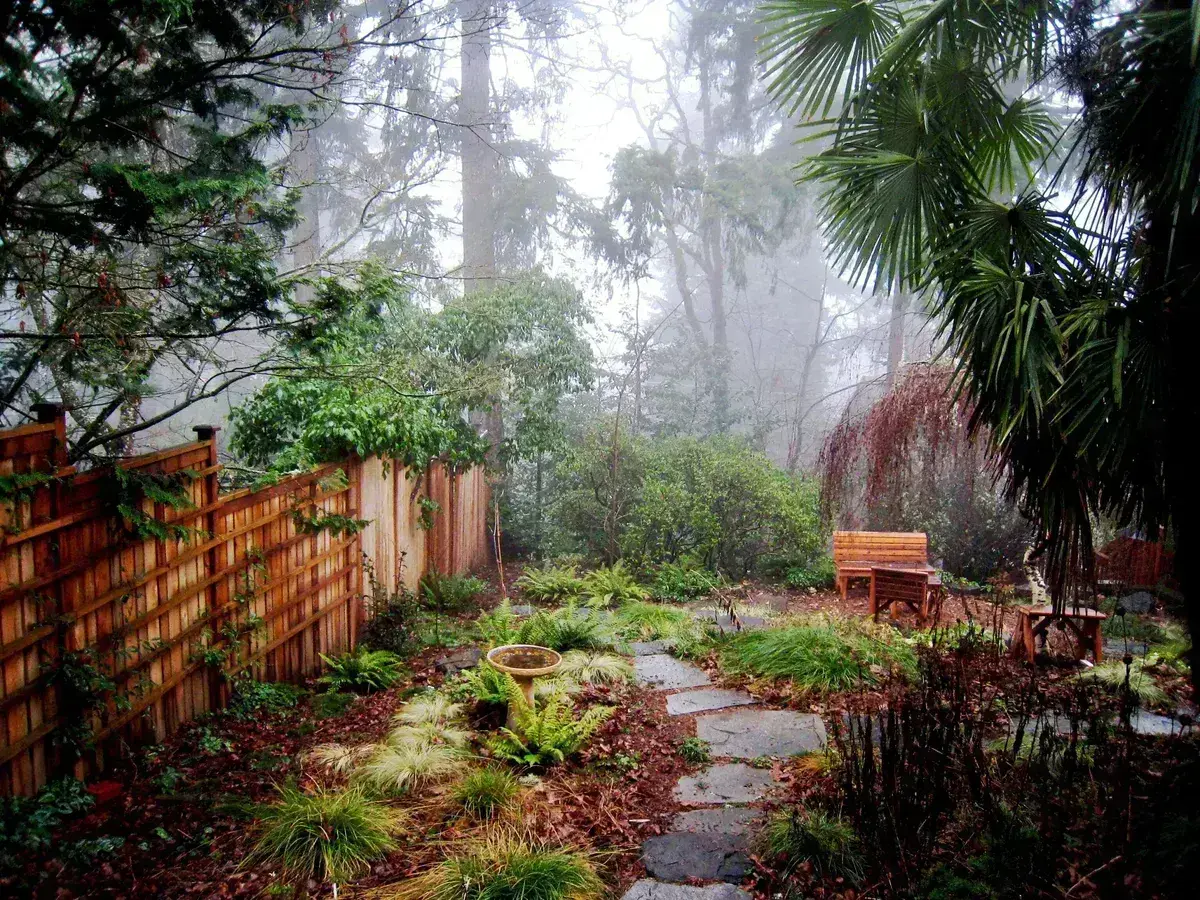 Avatar of Veilwardens of the Eternal Bloom || A secret society in a garden that... inflates?