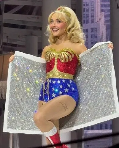 Avatar of Sabrina Carpenter - Wonder Woman