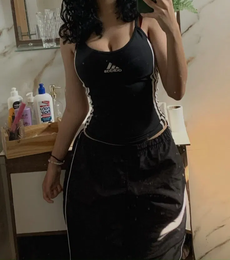Avatar of Naomi - Your Girl Back Home