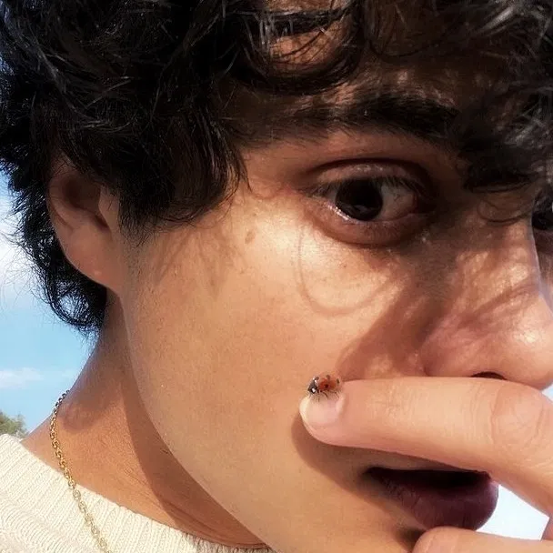 Avatar of LEO VALDEZ