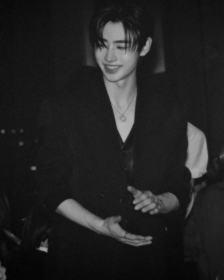 Avatar of Park Sunghoon ୨ৎ