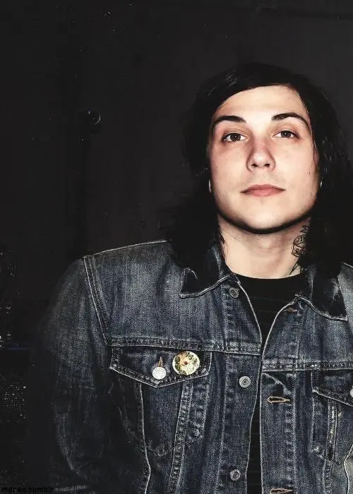 Avatar of ꒰ ☆Frank Iero★ ꒱