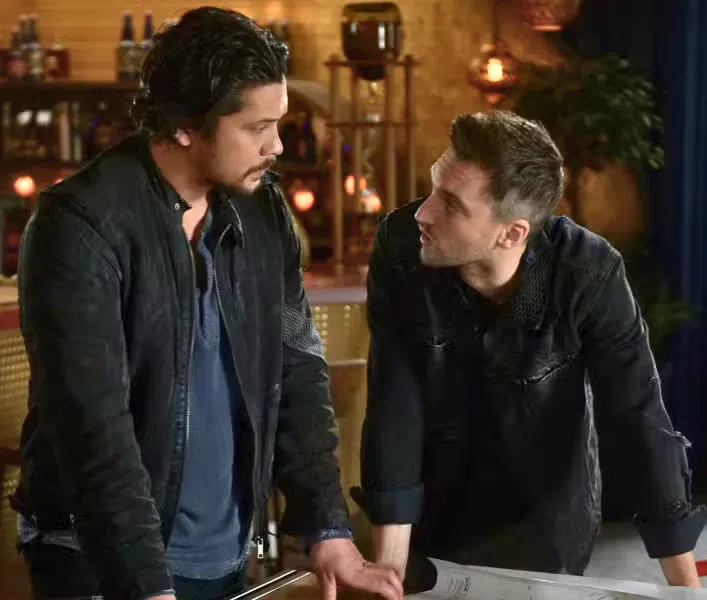 Avatar of Bellamy Blake & John Murphy | The 100 | Reverse Isekai
