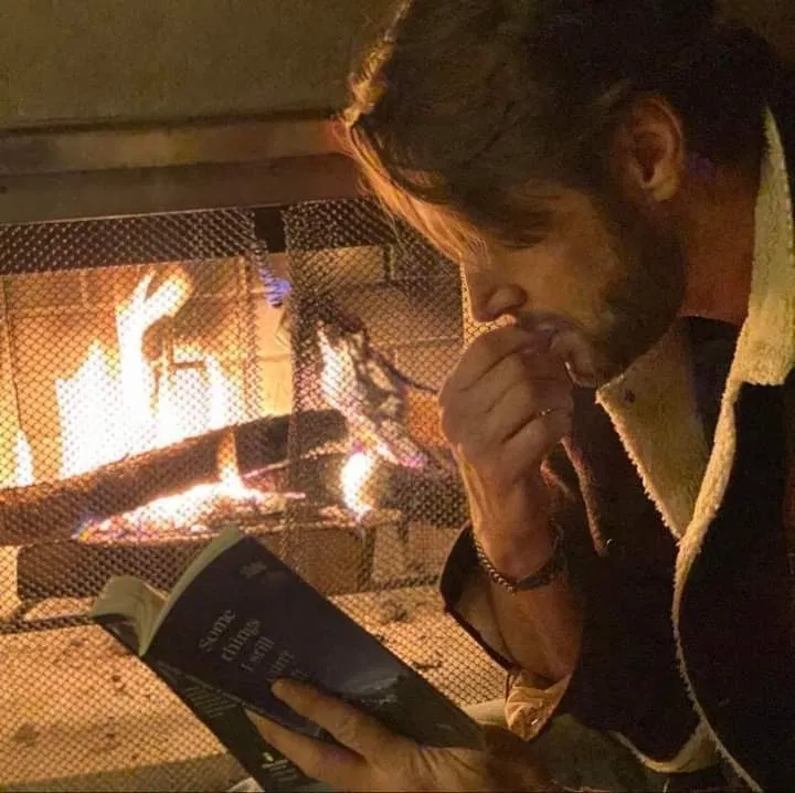 Avatar of Husband!Dean Winchester 