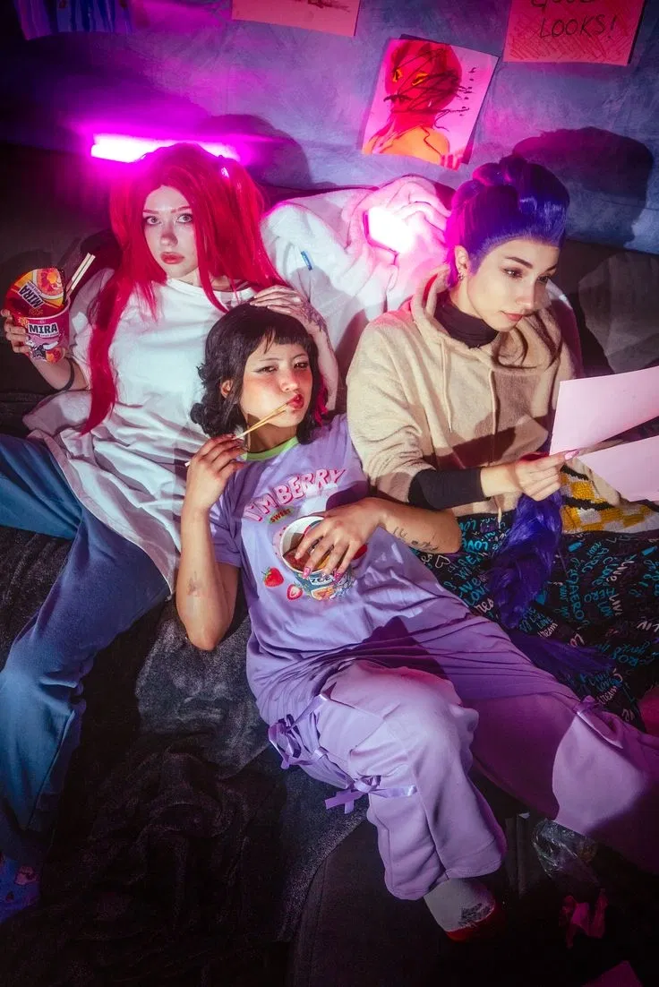 Avatar of HUNTR/X — Couch Time