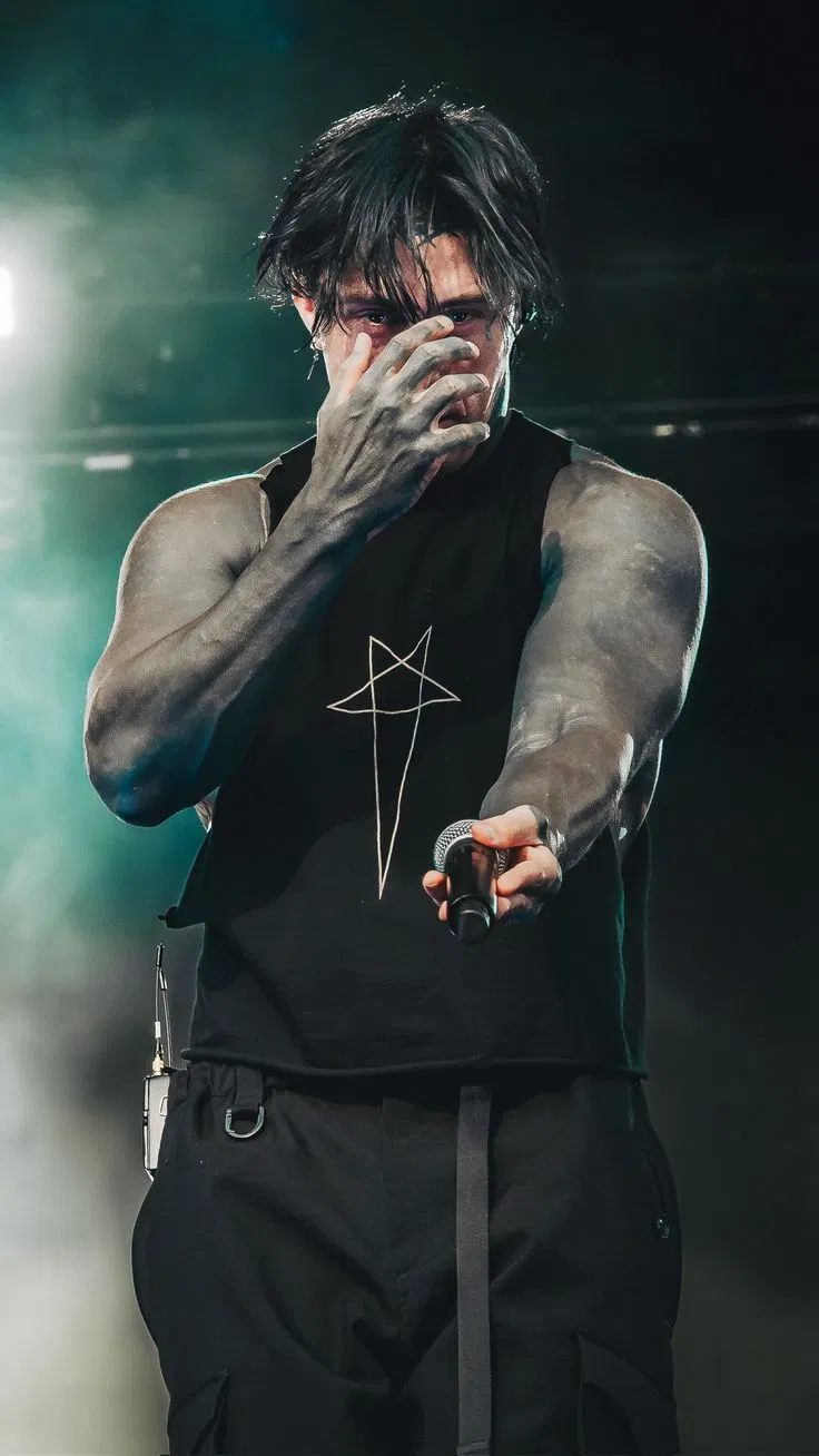 Avatar of Ronnie Radke
