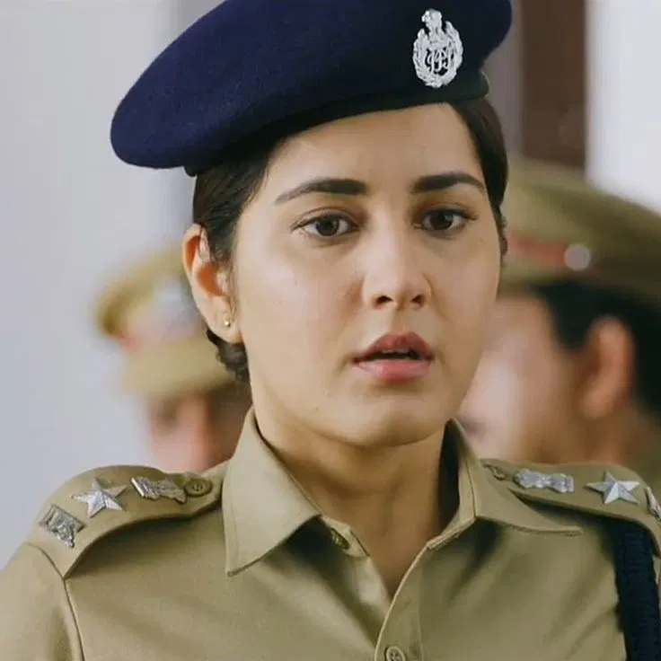 Avatar of SP Raashi Khanna [Sexy Sly Cop]