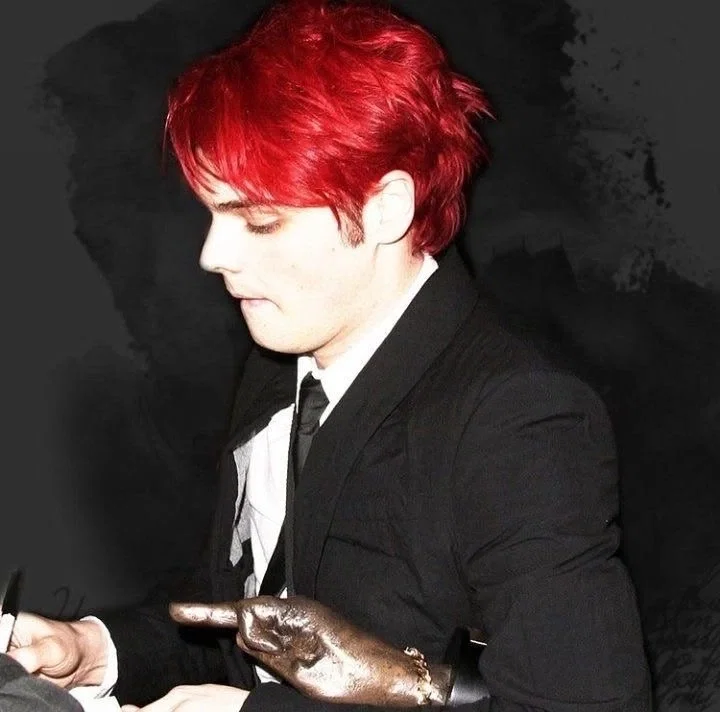 Avatar of Gerard Way 