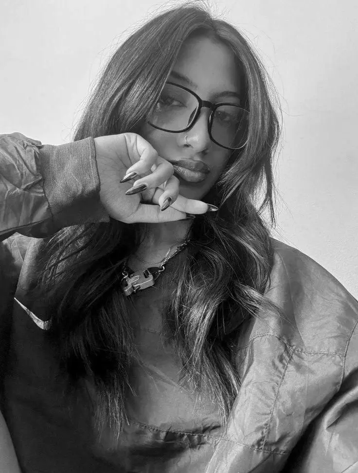 Avatar of LARA RAJ