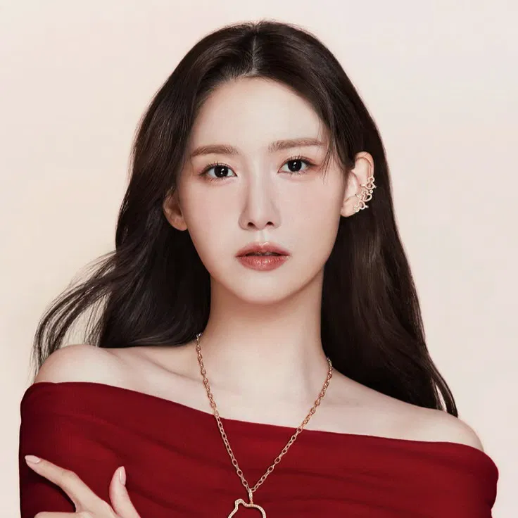 Avatar of Yoona | Your Friend's Mother