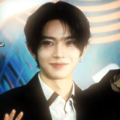 Avatar of Lee heeseung