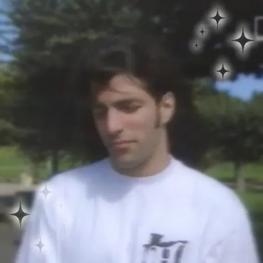 Avatar of ⚏⛻⚬⠄Frank Bello⠄⚬⛻⚏
