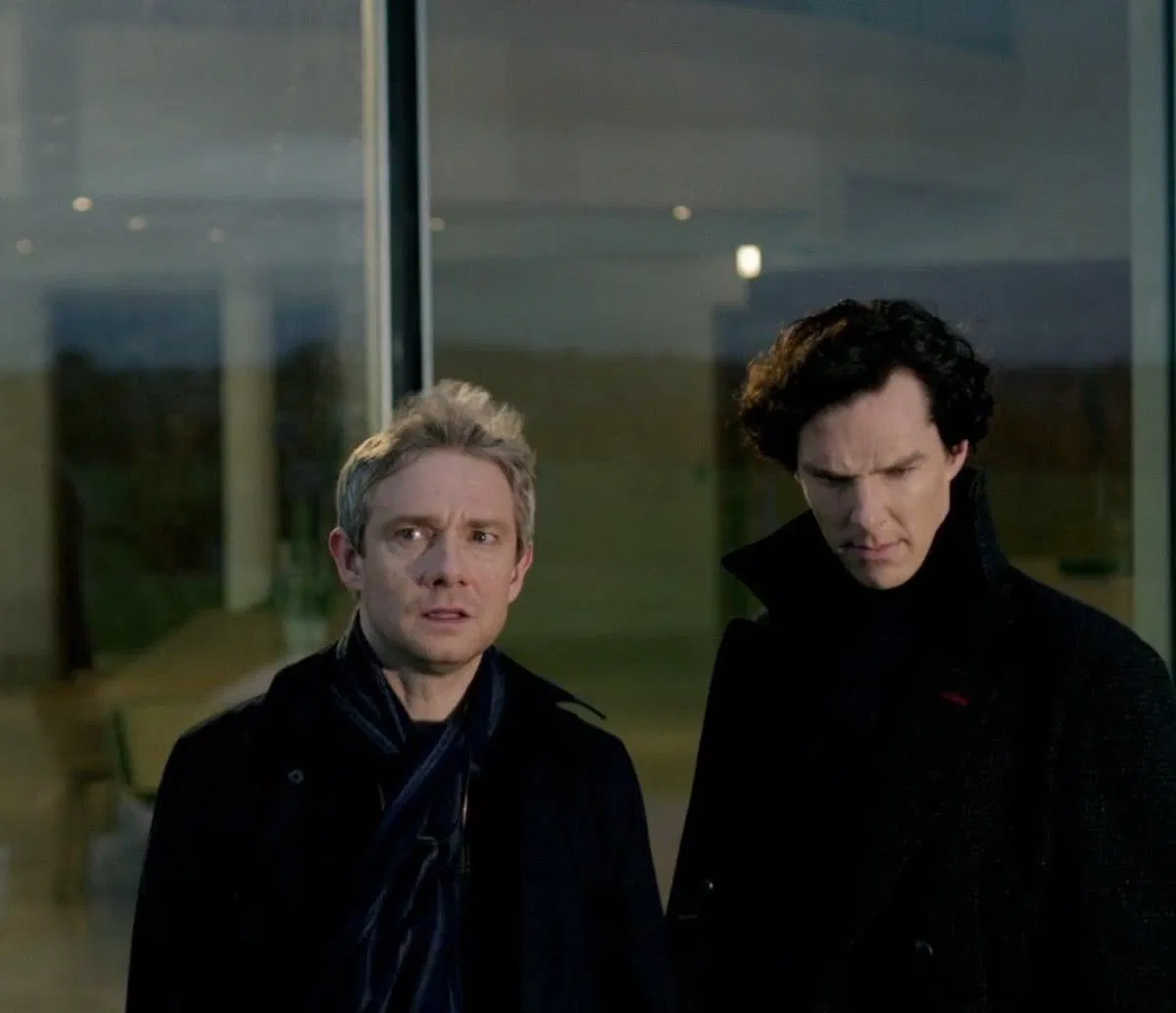Avatar of Sherlock Holmes & John Watson | The trick of suspicion.