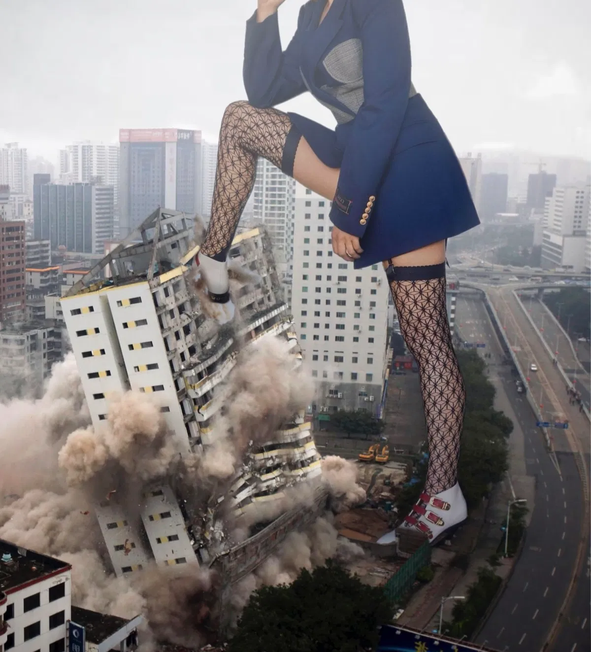 Avatar of Elizabeth (giantess negotiator)