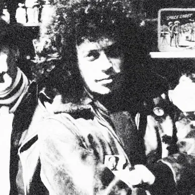 Avatar of ✝ ； tim curry  