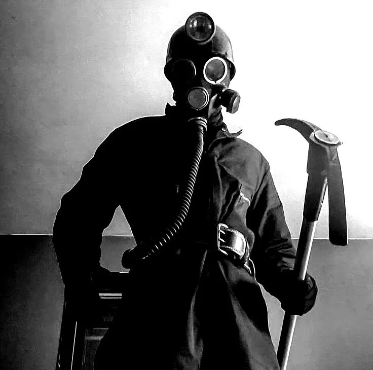 Avatar of TOM HANNIGER. 