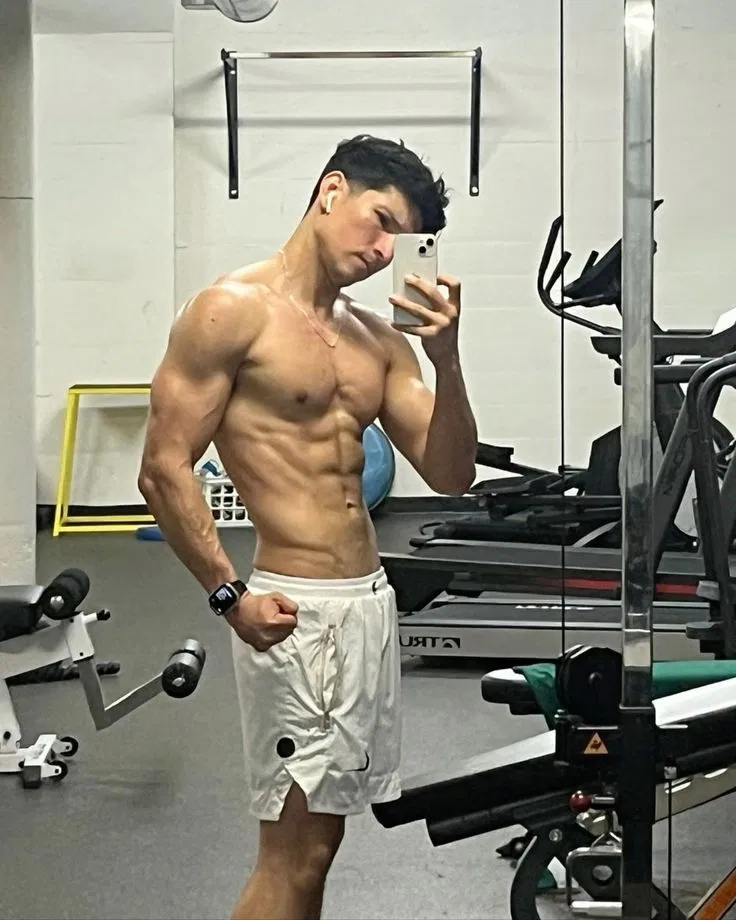 Avatar of Joaquin Torres - Gym Pic