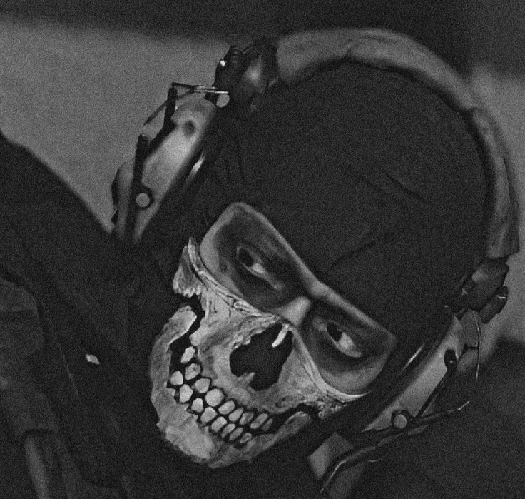 Avatar of Simon "Ghost" Riley - Sexist imbecile