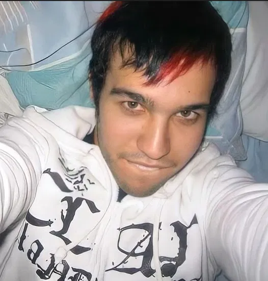Avatar of ₎₎　　pete wentz