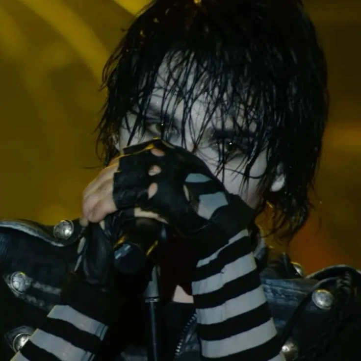 Avatar of Gerard Way