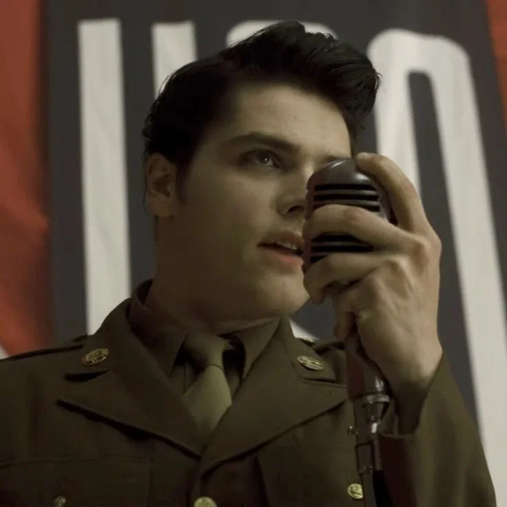 Avatar of Gerard Way