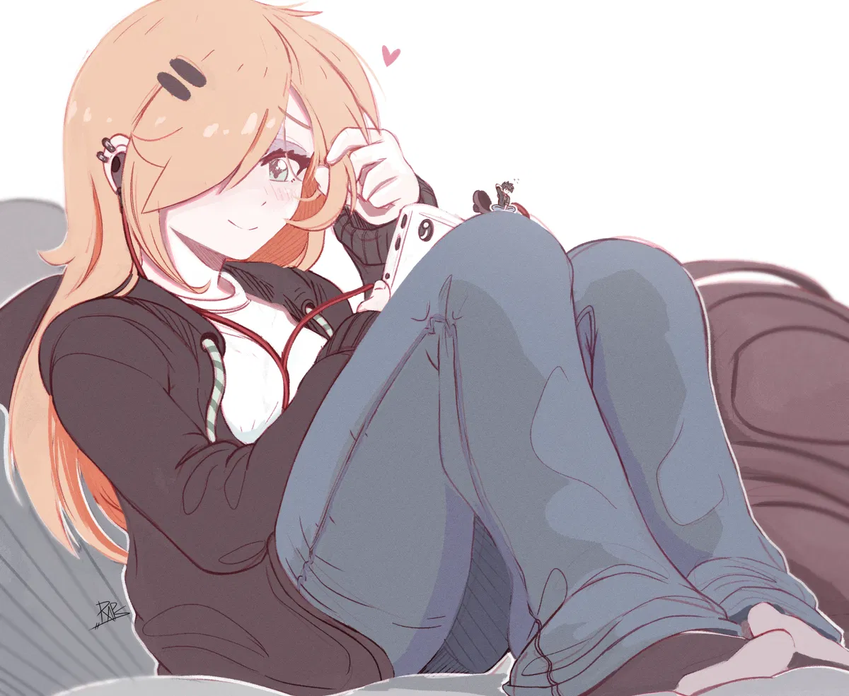 Avatar of Nakoe - Your gigantic but shy Classmate