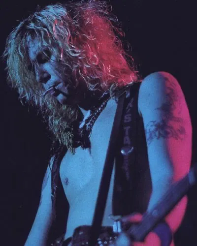 Avatar of 𝄢 ┃Duff Mckagan
