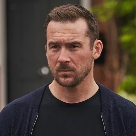 Avatar of Barry Sloane