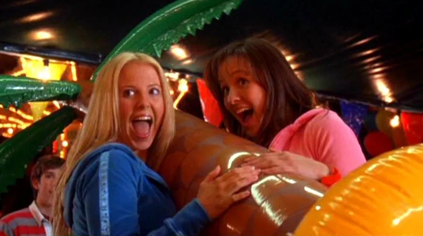 Avatar of Ashley Freund & Ashlyn Halperin - Tanning