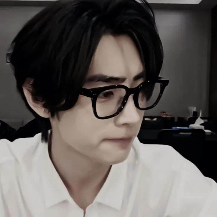 Avatar of — ୨୧+ ̊ sunghoon 