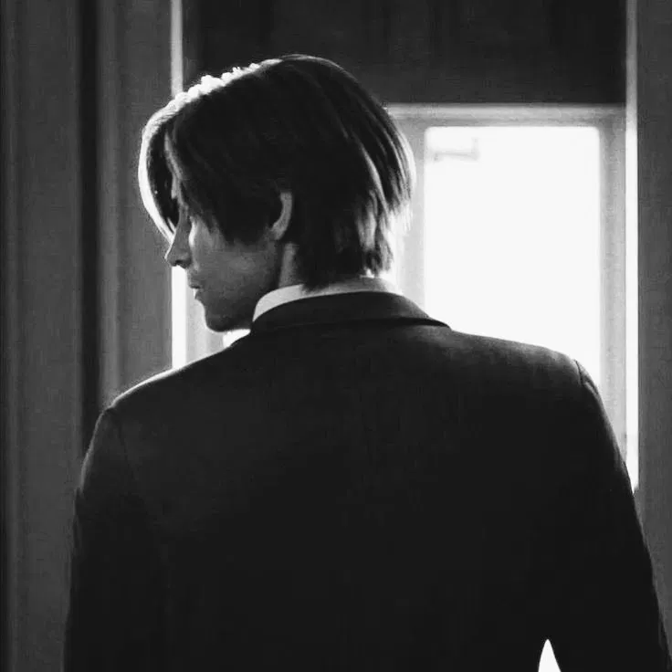 Avatar of Leon Sc𔘓tt Kennedy.