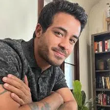 Avatar of Christian Lee Navarro