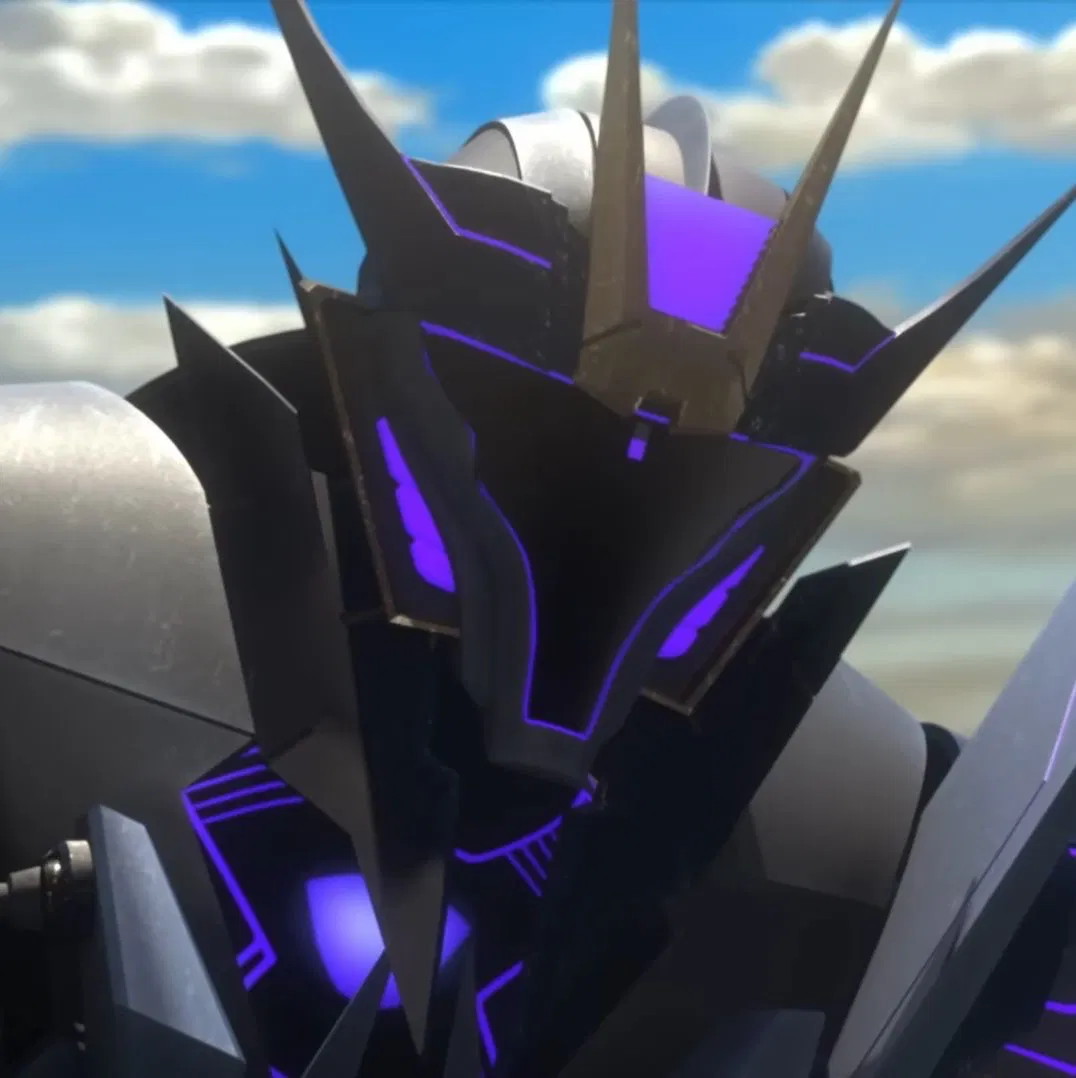 Avatar of 🔊Soundwave🔊 (900 Follower Special)