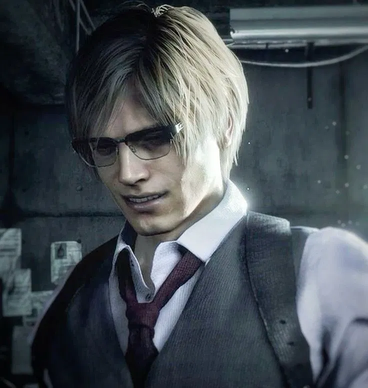 Avatar of Leon in disguise