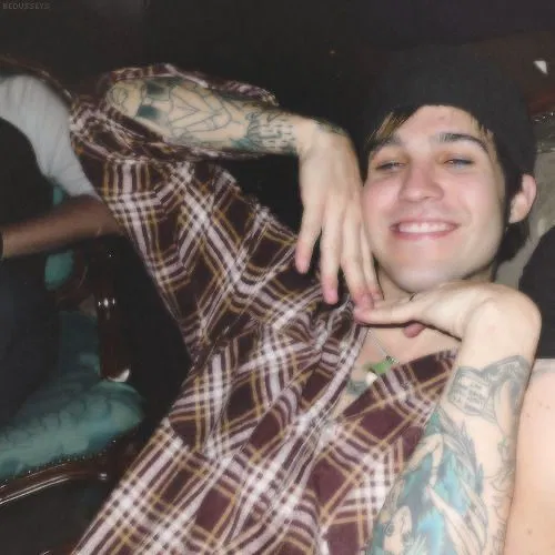 Avatar of ₎₎　　pete wentz